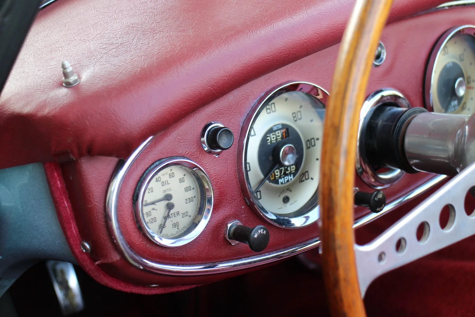Ahbj7L | VINTAGE CARS SL