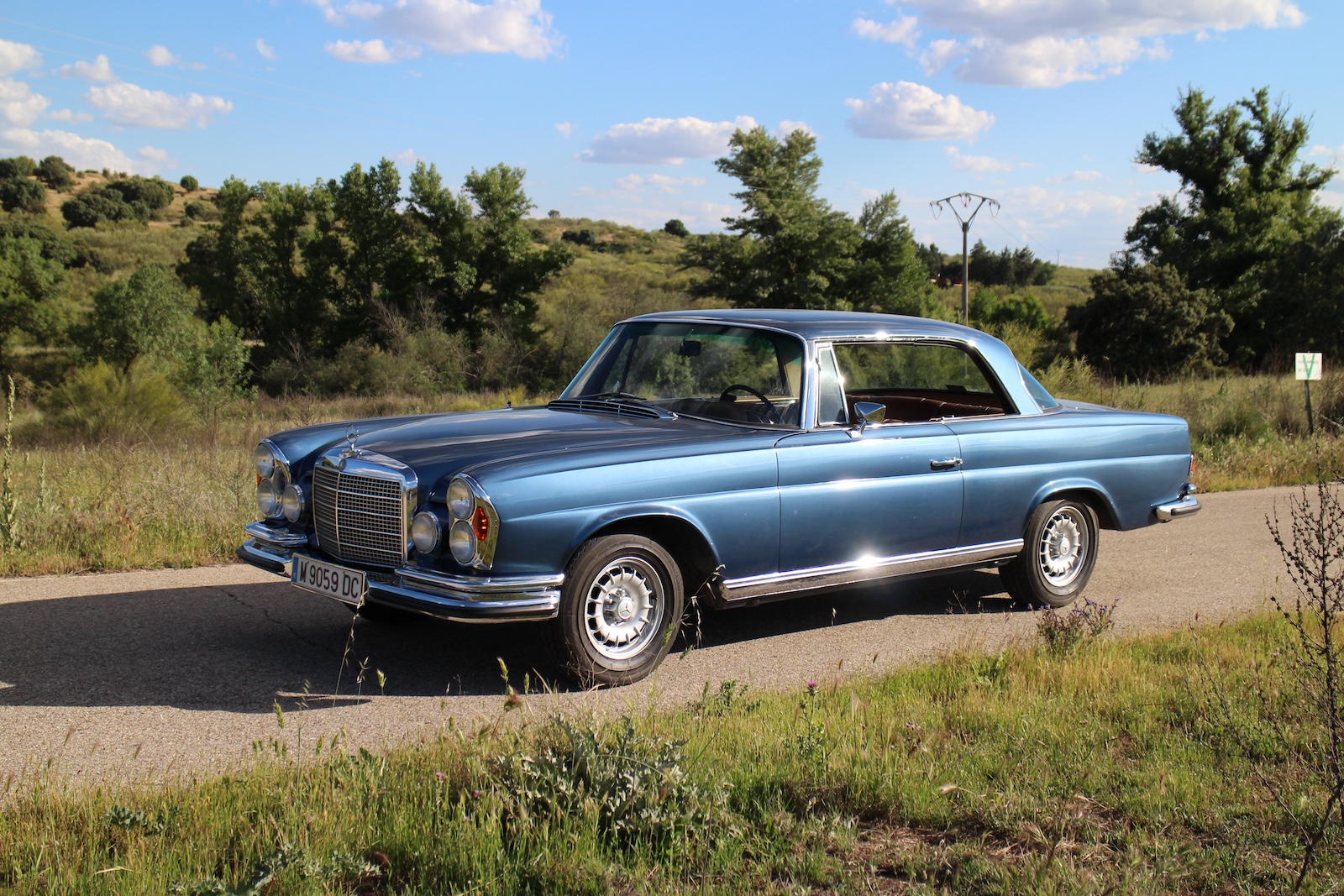mercedes 280 coupe azul 6