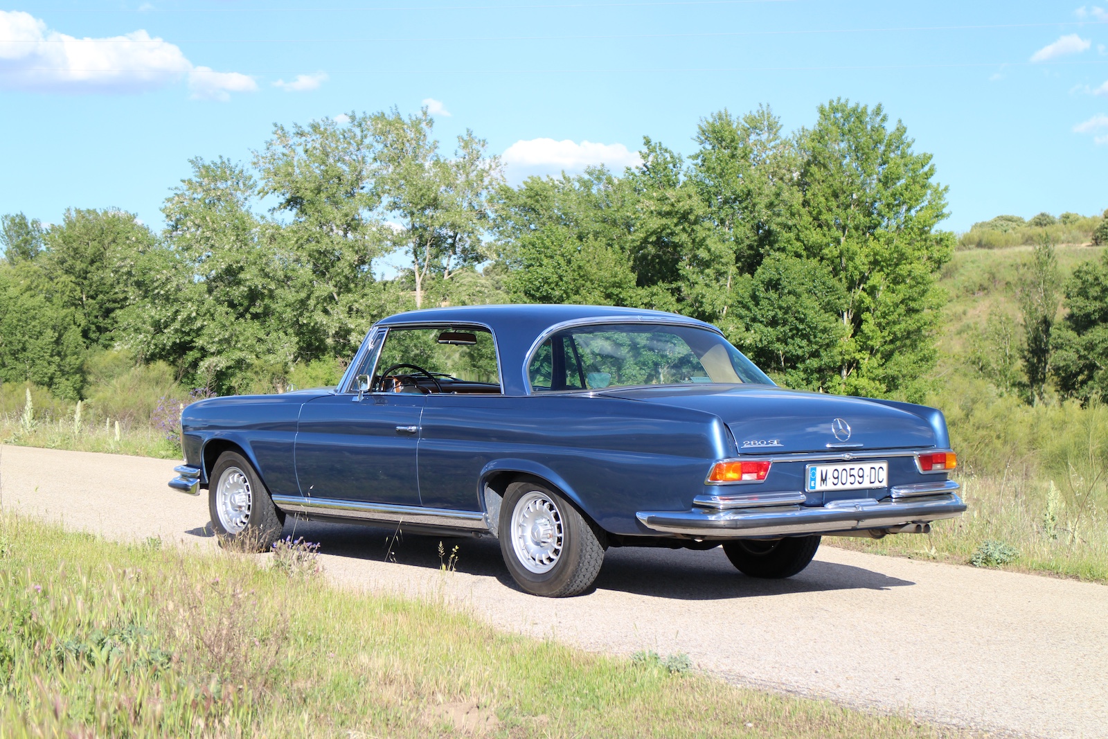 mercedes 280 coupe azul 7