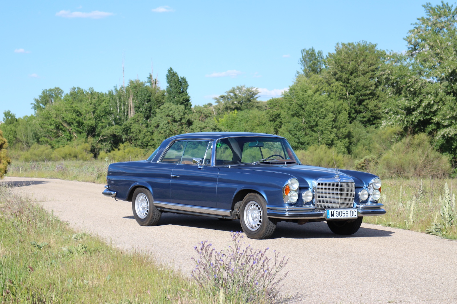 merecedes 280 coupe azul 3