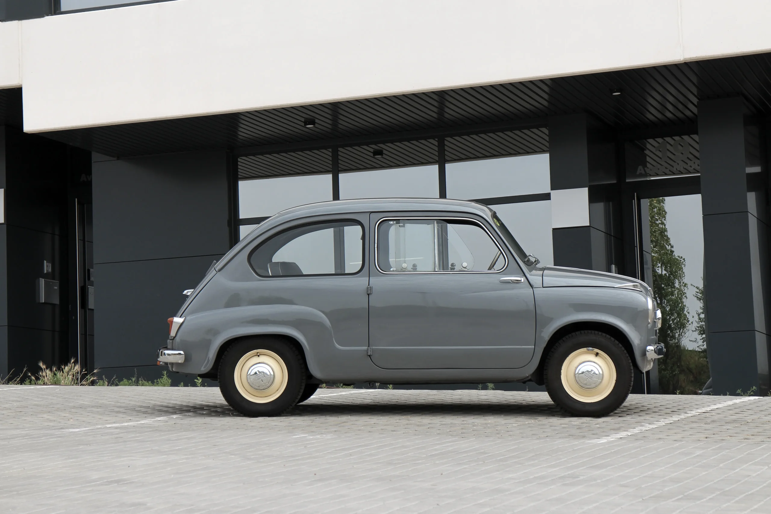Fiat 600A | VINTAGE CARS SL