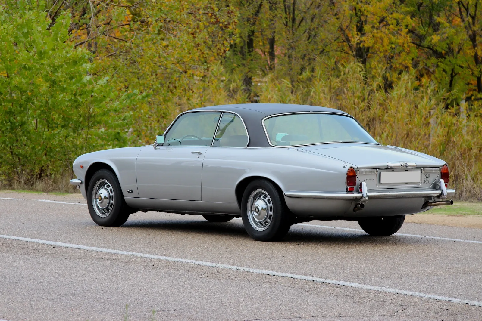 Jaguarxj6C4 | VINTAGE CARS SL